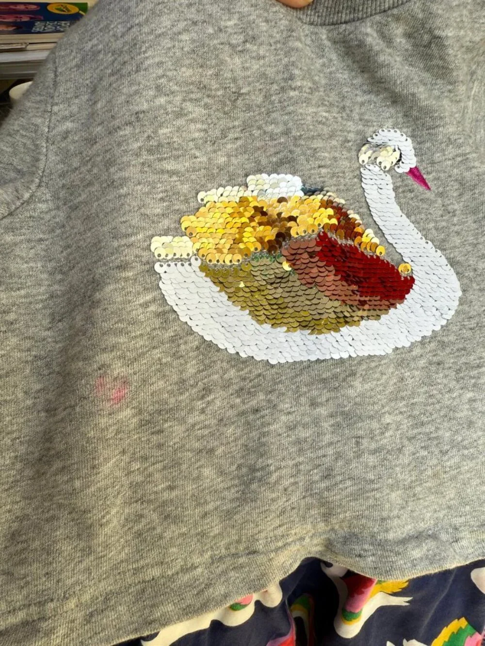 Mini Boden Girl's Long Sleeve Swan Color Change Sequin Dress Size 4/5 (110 cm)